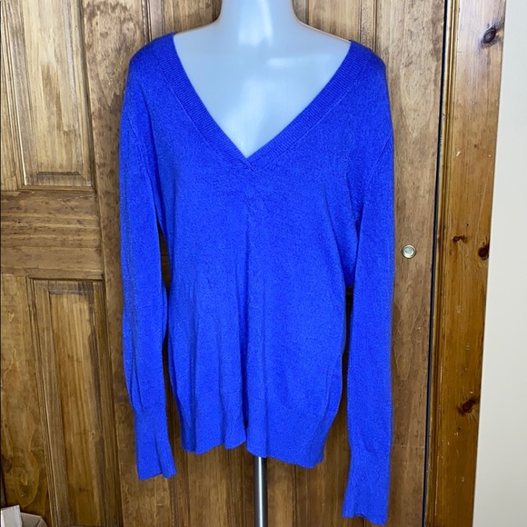 New York & Company Sweaters - NY&CO Blue Long Sleeve Pullover Sweater
